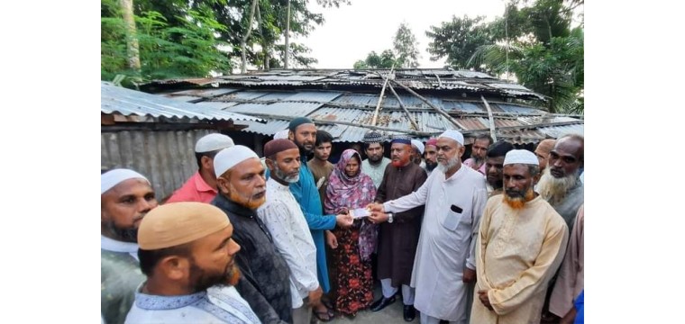 মান্দায় নিহতের পরিবারকে জামায়াতে ইসলামের অর্থিক সহায়তা 