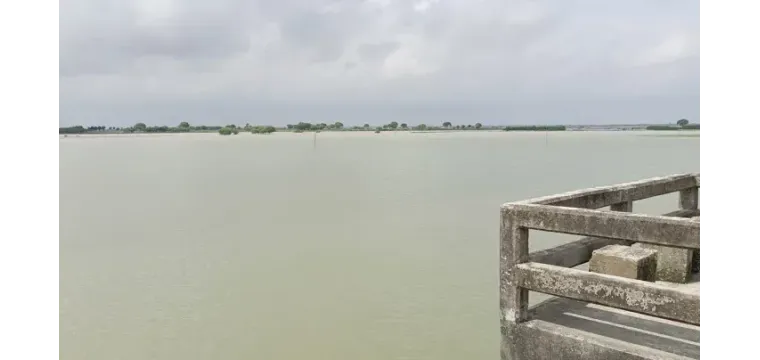 চাঁপাইনবাবগঞ্জে পদ্মার প্রবেশমুখে ২৪ ঘণ্টায় পানি বেড়েছে ৭ সেন্টিমিটার, বন্যার আশঙ্কা নেই 