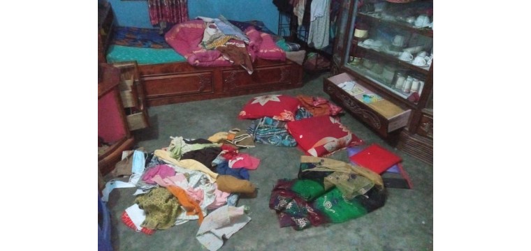 শিবগঞ্জে বাড়িঘরে হামলা-লুটপাটের অভিযোগ