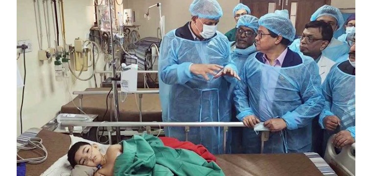 জোড়া মেরুদণ্ডের ২ শিশুর কোটি টাকার অস্ত্রোপচার বিনামূল্যে হয়েছে