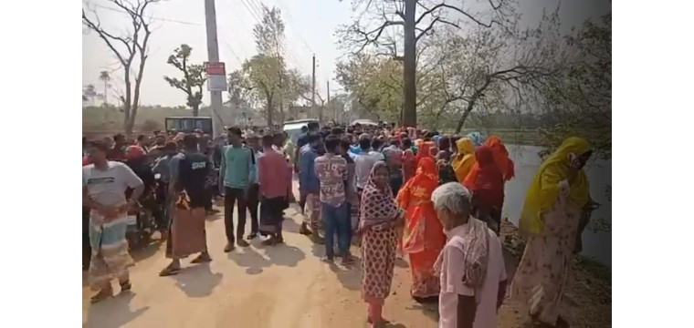 চাঁপাইনবাবগঞ্জে পৃথক সড়ক দুর্ঘটনায় নিহত ২