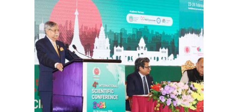 দরিদ্রদের চিকিৎসাসেবা আরও সহজ করার ওপর জোর রাষ্ট্রপতির