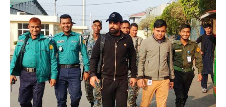 শোয়েবের বদলি হিসেবে বরিশালে যোগ দিলেন শেহজাদ