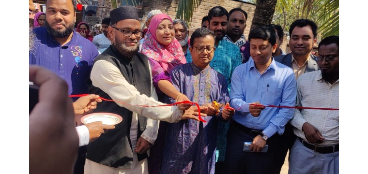 শিবগঞ্জে  ছাগল ভেড়ার পরিবেশ বান্ধব সেড ঘরের শুভ উদ্বোধন 