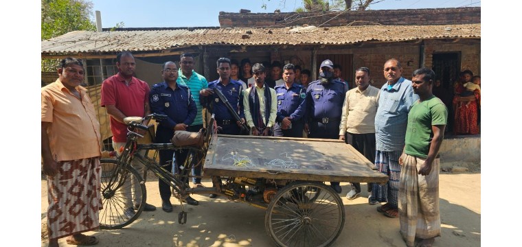 শিবগঞ্জে ভ্যানচালককে পুড়িয়ে হত্যা মামলার রহস্য উদঘাটন
