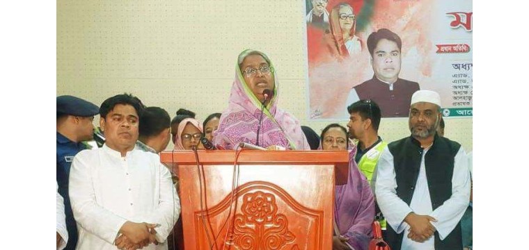 অসাধু ব্যবসায়ীরা তরমুজের দাম বাড়িয়ে দিয়েছে: সমাজকল্যাণমন্ত্রী