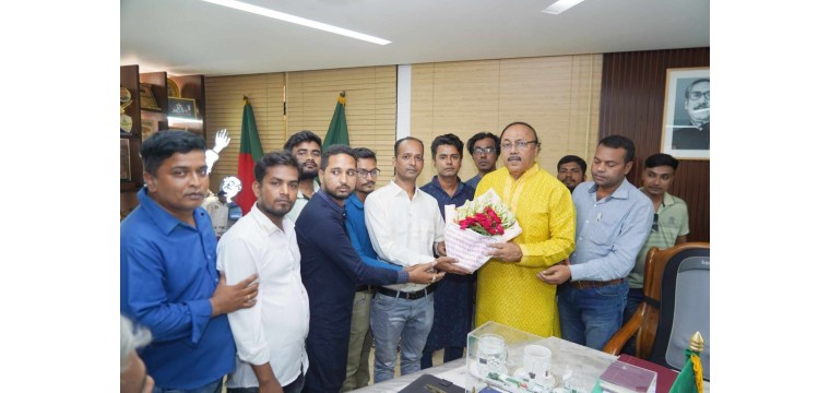 রাসিক মেয়রের সাথে রাজশাহী অনলাইন সাংবাদিক ফোরামের নবনির্বাচিত নেতৃবৃন্দের সৌজন্য সাক্ষাৎ