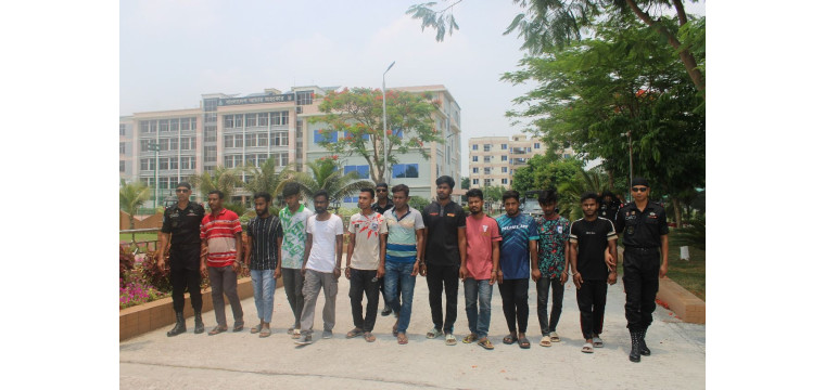 রাজশাহীতে ডাকাতির প্রস্তুতিকালে মিজু গ্যাংয়ের মূলহোতাসহ আটক-১১