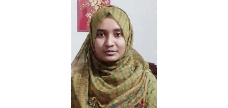 চাঁপাইনবাবগঞ্জ জেলায় মেয়েদের মধ্যে প্রথম পুষ্পা