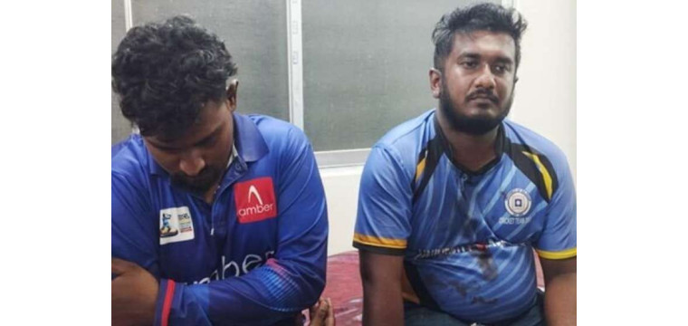 রাবিতে মাদক সেবনে নিষেধ করায় দুই গ্রুপের সংঘর্ষ,আহত ৩