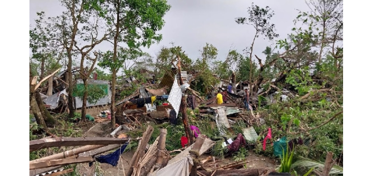 ঘূর্ণিঝড় রিমালে ১২ জনের মৃত্যু