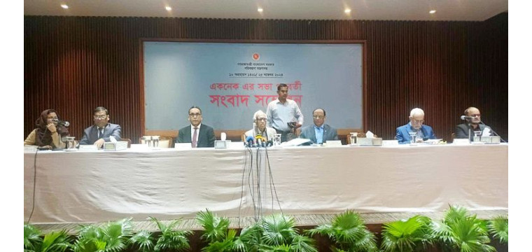 রাস্তায় আন্দোলন নয়, ন্যায্য দাবি নিয়ে আমার কাছে এসো: শিক্ষা উপদেষ্টা