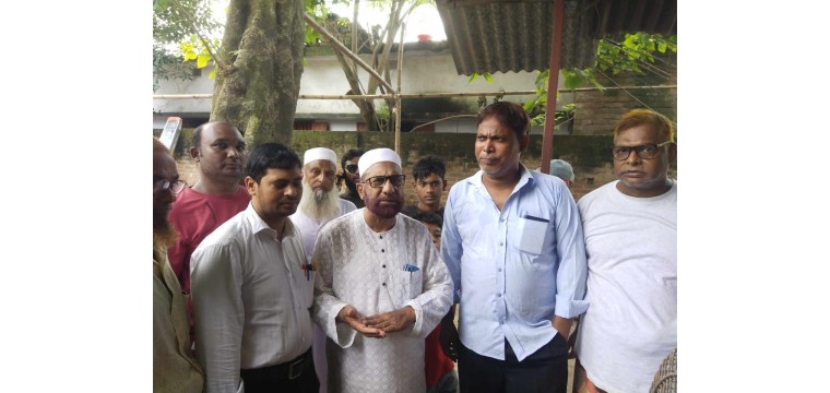 প্রতিমা ভাঙচুর হওয়া মন্দির পরিদর্শন করেছেন- জামায়াত নেতৃবৃন্দ 