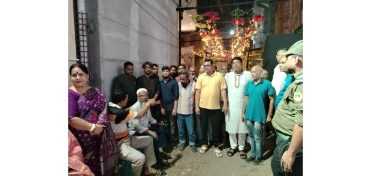 রাজশাহী মহানগরীর বিভিন্ন পূজামণ্ডপ পরিদর্শন করেন বিএনপি নেতা মামুন