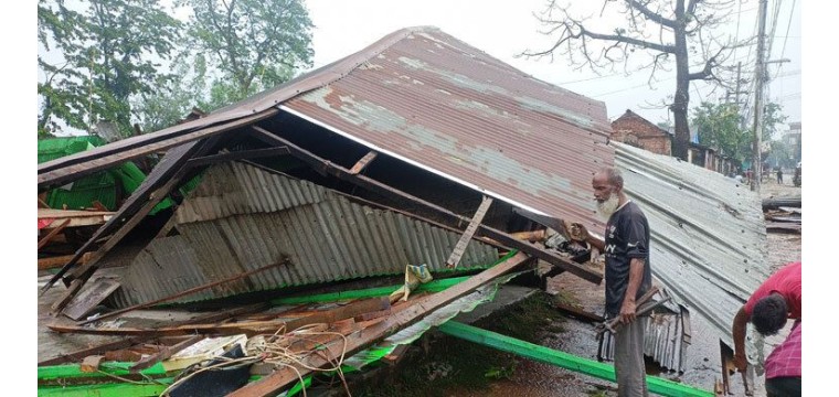  কালবৈশাখীর তাণ্ডবে লালমনিরহাটে ব্যাপক ক্ষয়ক্ষতি