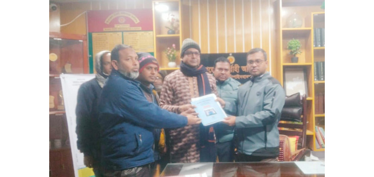 চাঁপাইনবাবগঞ্জ-২ আসনে এনসিপির মনোনীত প্রার্থী রুবেলের মনোনয়ন ফরম উত্তোলন  