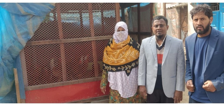 শিবগঞ্জে দেশী মুরগী পালনে সাবলম্বী হচ্ছেন এল ডি ডি পি প্রকল্প  পিজির  নারী সদস্যরা