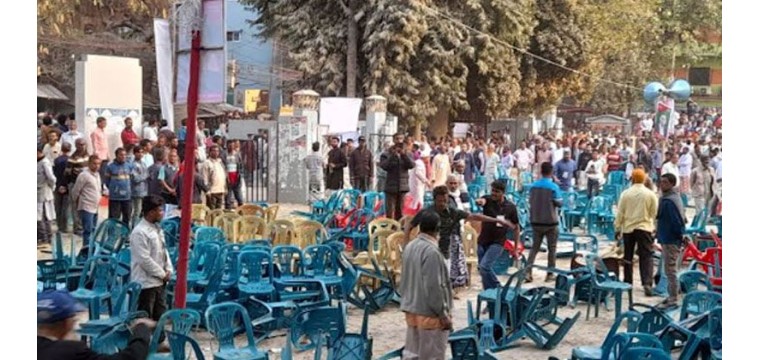 চাঁপাইনবাবগঞ্জে বিএনপির সমাবেশে দুই গ্রুপের সংঘর্ষ ও চেয়ার ভাঙচুর