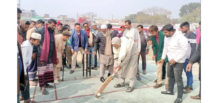  শিবগঞ্জে জিয়া স্মৃতি ক্রিকেট টুর্নামেন্টের উদ্বোধন