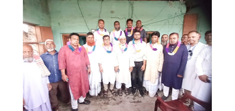 রাজশাহী বিভাগীয় আম আড়তদার ও ব্যবসায়ি সমিতির আহবায়ক কমিটি গঠন 