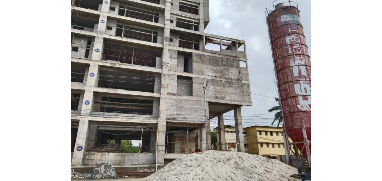 রাজশাহী ক্যান্সার হসপিটালে বিল্ডিং নির্মাণ কাজে ব্যাপক অনিয়ম 