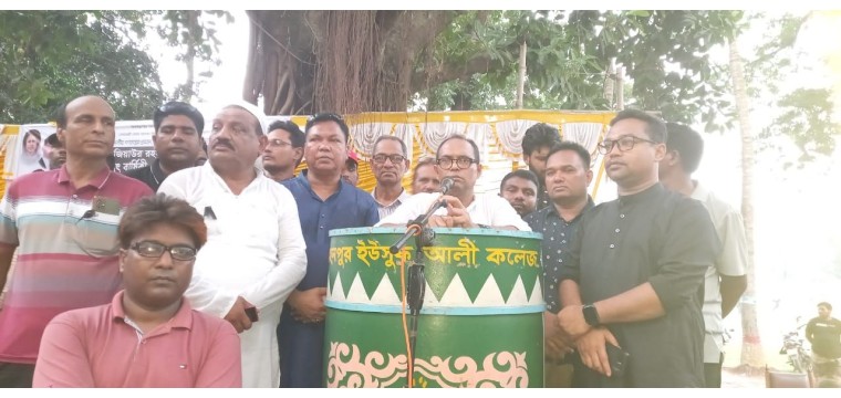 গোমস্তাপুরে শহীদ রাষ্ট্রপতি জিয়াউর রহমানের ৪৪তম শাহাদাৎ বার্ষিকী পালিত 