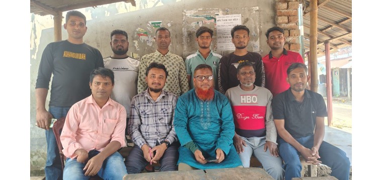 নাচোলে স্টুডিও টেলিকম ও ফটোকপি ব্যবসায়ীদের মতবিনিময় ও মাসিক সভা অনুষ্ঠিত