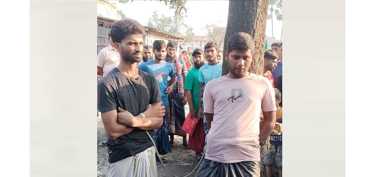 সোনামসজিদে গোডাউন থেকে ১৪২ বস্তা চাল চুরি, আটক ২