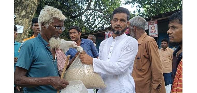  শিবগঞ্জ উপজেলার 'উজিরপুর' ইউনিয়ন বাসীর মুখে একটাই যোগ্য ব্যক্তি 