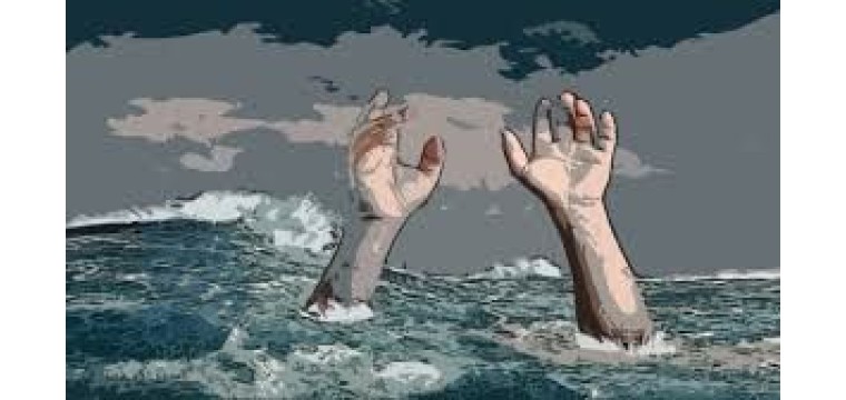 গোমস্তাপুরে বিলে মাছ ধরতে গিয়ে পানিতে ডুবে এক বৃদ্ধের মৃত্যু হয়েছে