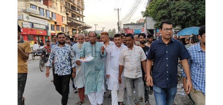 চাঁপাইনবাবগঞ্জে বিএনপির লিফলেট বিতরণ কর্মসূচি অনুষ্ঠিত