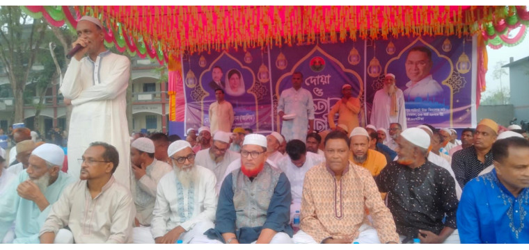 নাচোল -গোমস্তাপুরে -ভোলাহাট নিয়ে বিএনপি'র নেতা আশরাফের আয়োজনে ইফতার ও দু'আ অনুষ্ঠিত